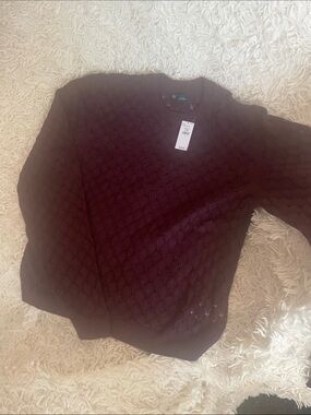 GAP Women's Burgundy Crewneck Pointelle Knit Sweater - size L (NWT)